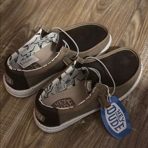 (NWT) Hey Dude Wally Walls Omaha